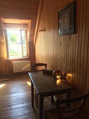 外部景觀, Maison dans la prairie in 普里安