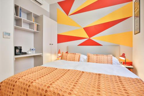 Vintage Design Hotel Sax - image 9