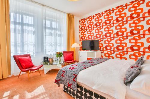 Vintage Design Hotel Sax - image 13