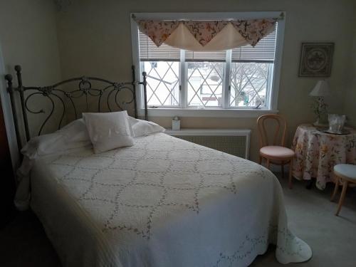 The guest house at the regina house tea room in Moosic, USA