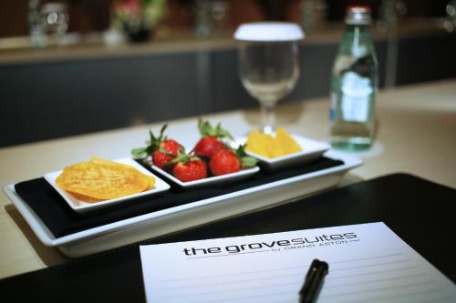 The Grove Suites18