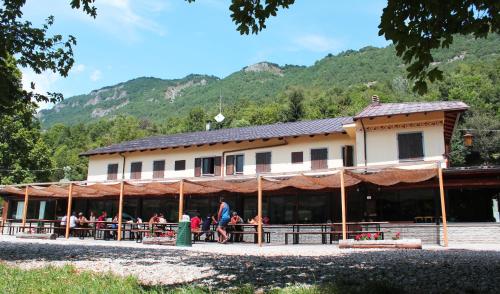  Wolf Village, Demonte bei Bagni di Vinadio