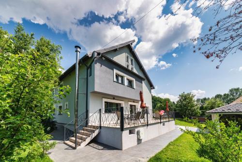 Accommodation in Comuna Valea Doftanei