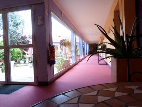 Létesítmények, Logis Hotel Atrium Epinal Golbey in Epinal