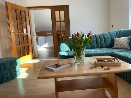 Weingut & Straußwirtschaft Vogel Weingut & Straußwirtschaft Vogel