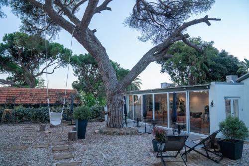 Сад, A House in Estoril - Adults Only in Кашкайш