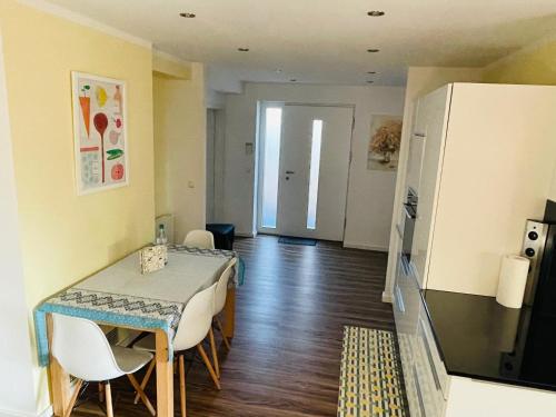 Eine charmante Wohnung wartet auf Sie in 阿爾策瑙
