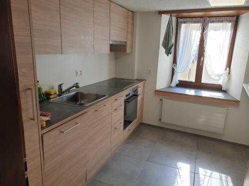 Konyha, Mornag AG Ferien Wohnung in Weesen