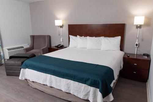 Days Inn by Wyndham Ocala West - image 13