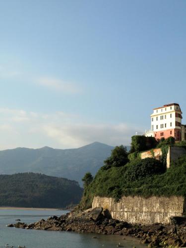 Hotel Lastres Miramar - image 10