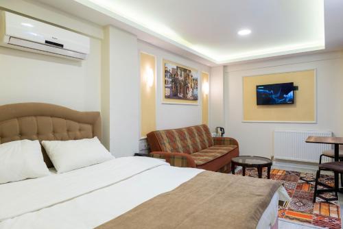 Comfort Triple Room. image 6