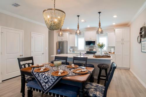 Lost Key 14282 Beach Heather Ct By Pkrm - image 3