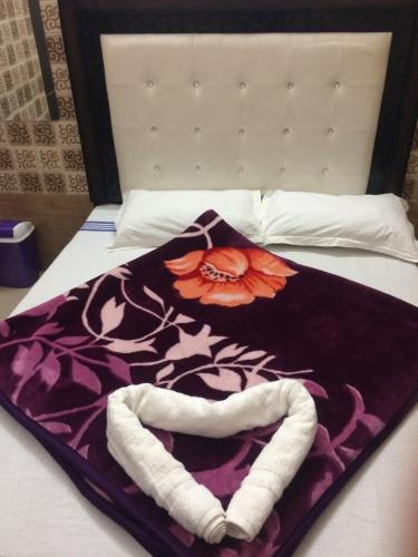 Hotel KR AMRITSAR - image 2