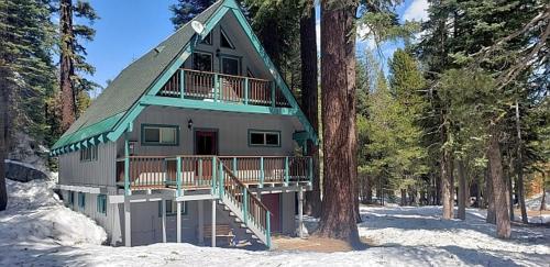 Multi-Family Cabin in Great Location #183