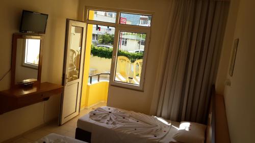 Caner Hotel - image 9