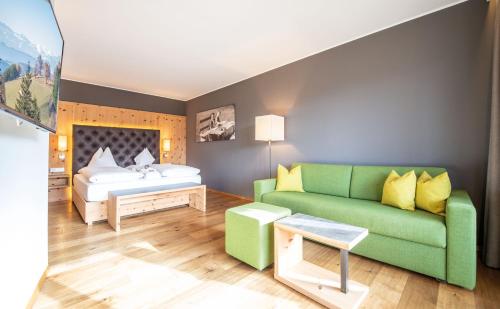 Hotel DAS ROYAL in Obereggen