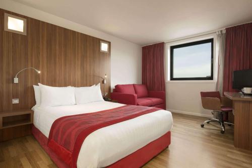 Ramada Encore By Wyndham Newcastle-Gateshead