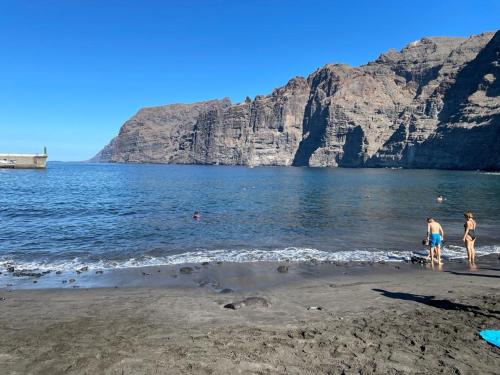 Amazing Atlantic and Breathtaking Mountains Views 3