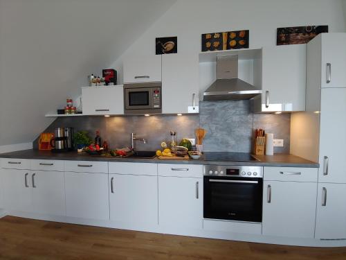 Kitchen, Lungomare Oro, Penthouse am Yachthafen, Traum Meerblick, Hunde erwunscht in Olpenitz