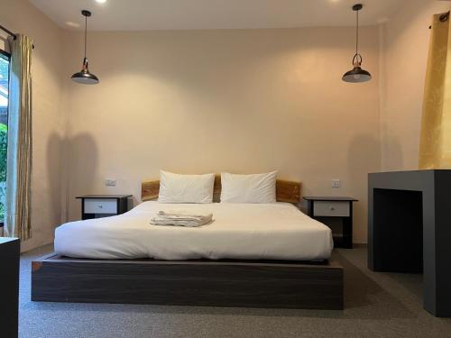 2 king beds