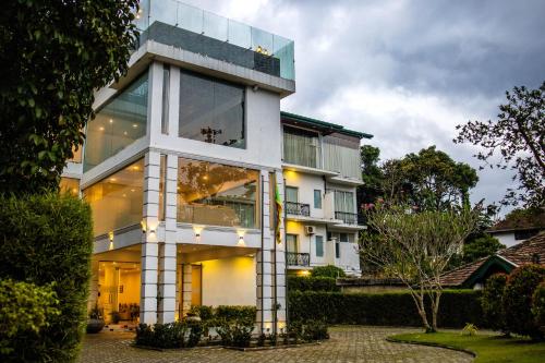Hotel Ganthera Kandy, Kandy