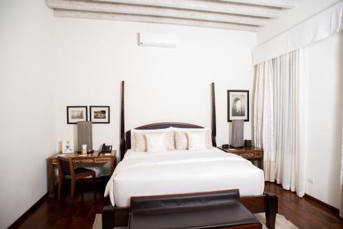 346165969 Hotel Casa Blanca 7