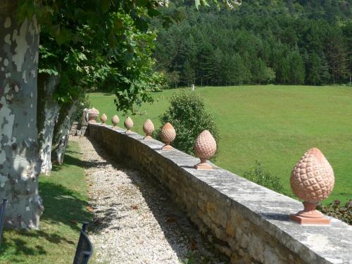 Clos de Mont July, chambres avec vue et terrasse dans demeure historique