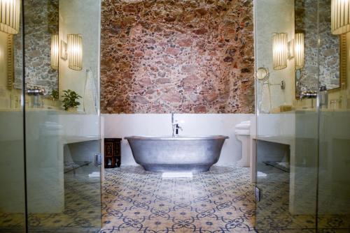 346176168 Hotel Casa Blanca 7