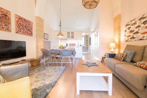 Cream Loft. Siente Jerez. Parking+Wifi+Netflix