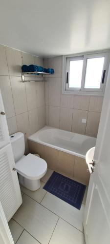 Lovely 1betroom apartment near the beach in 필라