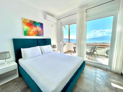 Sunny Bay Apartments - image 9