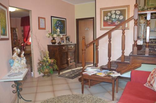 Előcsarnok, B&B Fra e Fe in Arborea