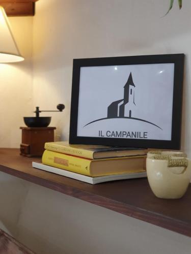  Il campanile in Laterina