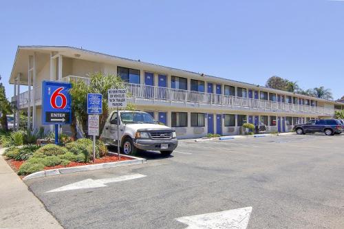 入口, Motel 6 Goleta, CA - Santa Barbara in 戈利塔