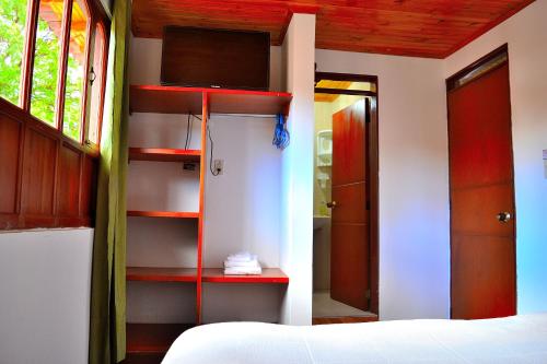 1 double bed