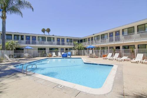 Bazen, Motel 6-Goleta, CA - Santa Barbara in Goleta (CA)