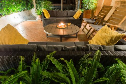 Balcony/terrace, Villa Michelangelo MEDIUM in Rome