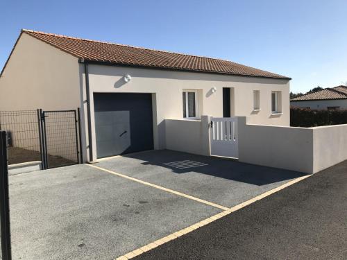 Maison Saint-Vincent-sur-Jard, 4 pièces, 5 personnes - FR-1-357-281 gîte à louer Saint-Hilaire-la-Forêt