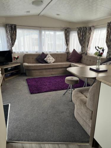Kingfisher court 4