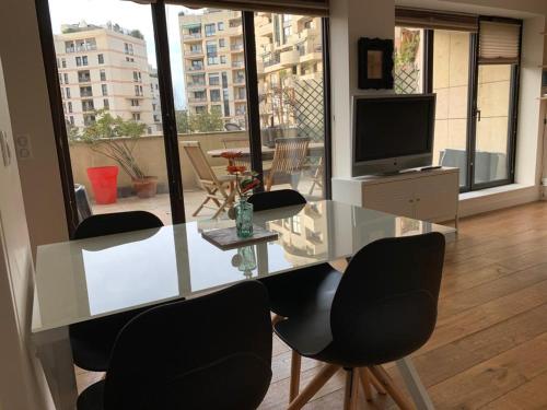 Superbe appartement 3 pièces 57 m2 avec Terrasse 33m2 - Location saisonnière - Levallois-Perret