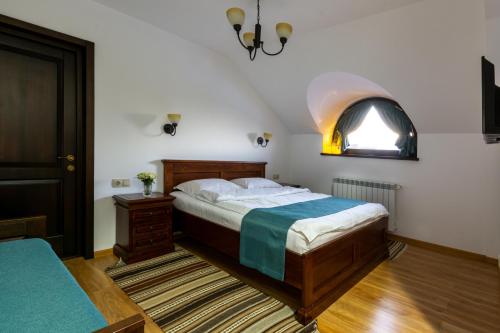 1 queen bed