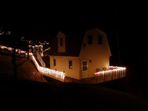 Ieeja, Trickling Waters Retreat in Marquette (IA)
