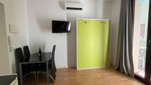 Apartment with View and Balcony image 3