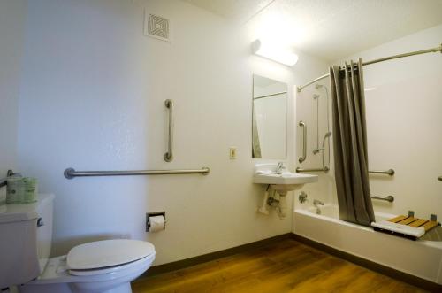 Motel 6-Gaithersburg DC - Washington - image 5