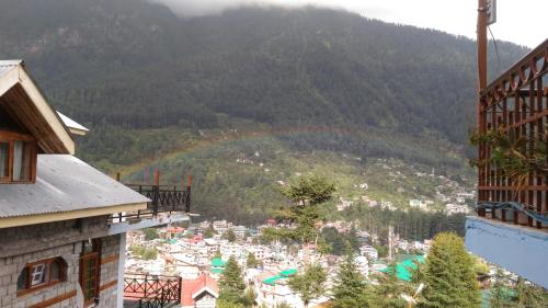Guruchhaya hotel and cottages – Manali, PA