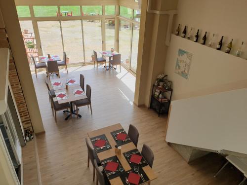 Restorāns, "La Pastorale Gourmande" - Chambres, Table d'hôtes culinaire et Gîte ("La Pastorale Gourmande" - Chambres, Table d'hotes culinaire et Gite) in Marcollin