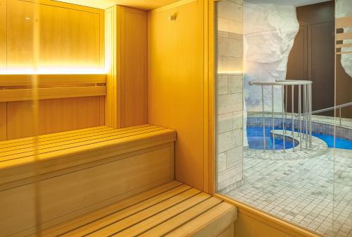 bastu, ROEWERS Privathotel & Spa in Ostseebad Sellin