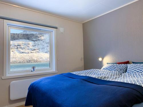 Segla Guesthouse - Lovely sea view - Accommodation - Fjordgård