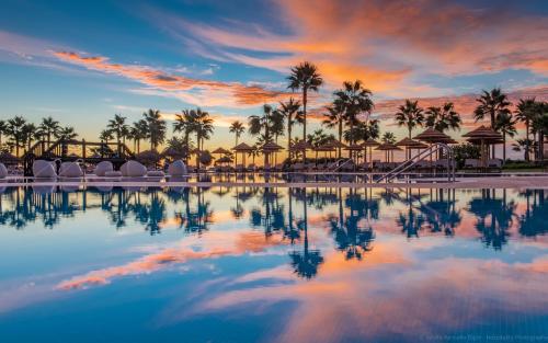 Estepona Hotel & Spa Resort