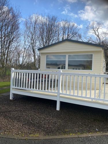 Haggerston Castle 6 Berth Caravan - Lakefield 115